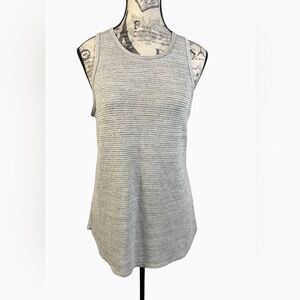 Banana Republic Gray/White Casual Wear Striped Tank Top Size M